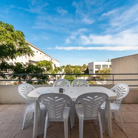 Vacancéole - Résidence Cap Camargue 3*