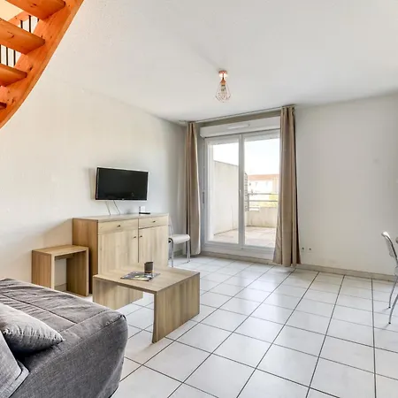 Vacanceole - Cap Camargue Aparthotel