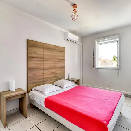 Vacanceole - Cap Camargue Aparthotel