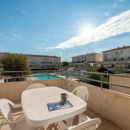 Vacancéole - Résidence Cap Camargue 3*