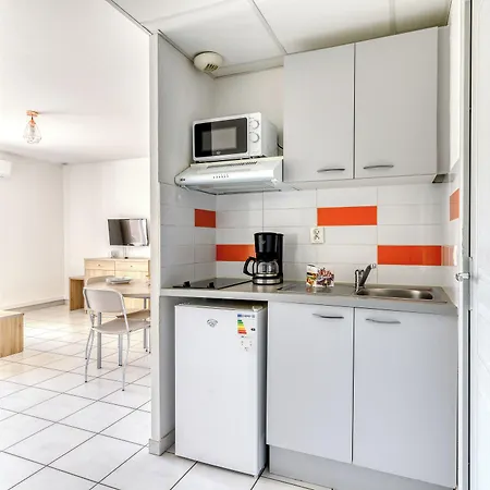 Vacancéole - Résidence Cap Camargue Apartahotel