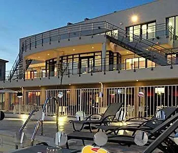 Appart hôtel Vacancéole - Résidence Cap Camargue