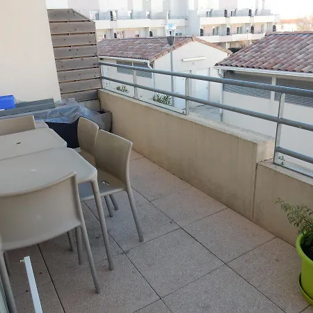 Vacancéole - Résidence Cap Camargue 3*