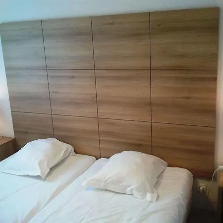 Vacanceole - Cap Camargue Aparthotel